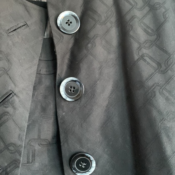 Atelier Black Two Piece Cropped Blazer and Sleeveless Dress with Pockets - Picture 5 of 13